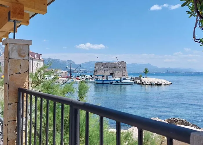 Apartment Mornar